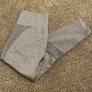 Fabletics size Small grey full length leggings